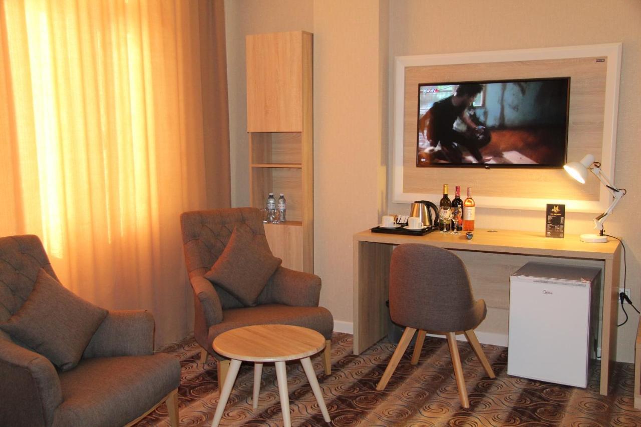 Metro City Hotel Baku Exterior foto